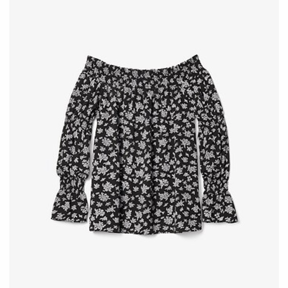 Floral ruffled two piece. - Picture 2 of 2